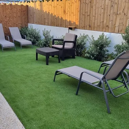 Family Surf - Casas Do Páteo * Ribamar (Torres Vedras)